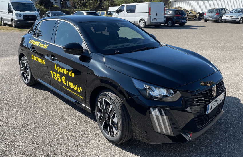 lettrage-adhésif-voiture